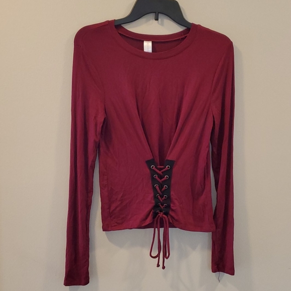 No Boundaries Tops - Medium NWOT No Boundaries Long Sleeve deep red tie top! Lightweight and Soft!